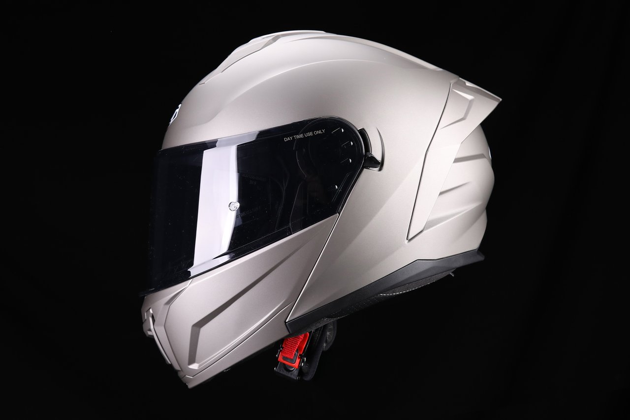spyder-titanium4.jpg